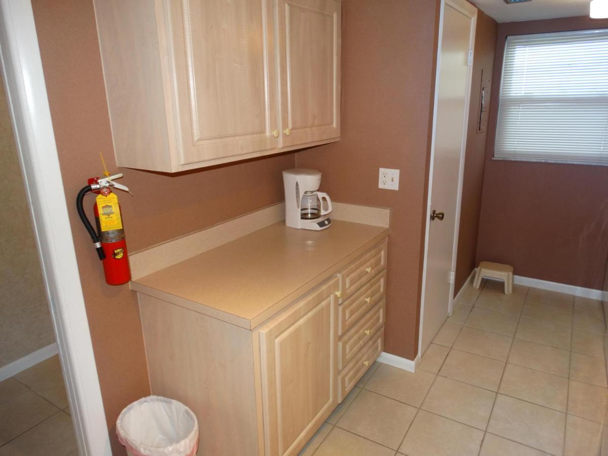 Spanish Main 66- Direct Oceanfront Condo! Cocoa Beach Εξωτερικό φωτογραφία